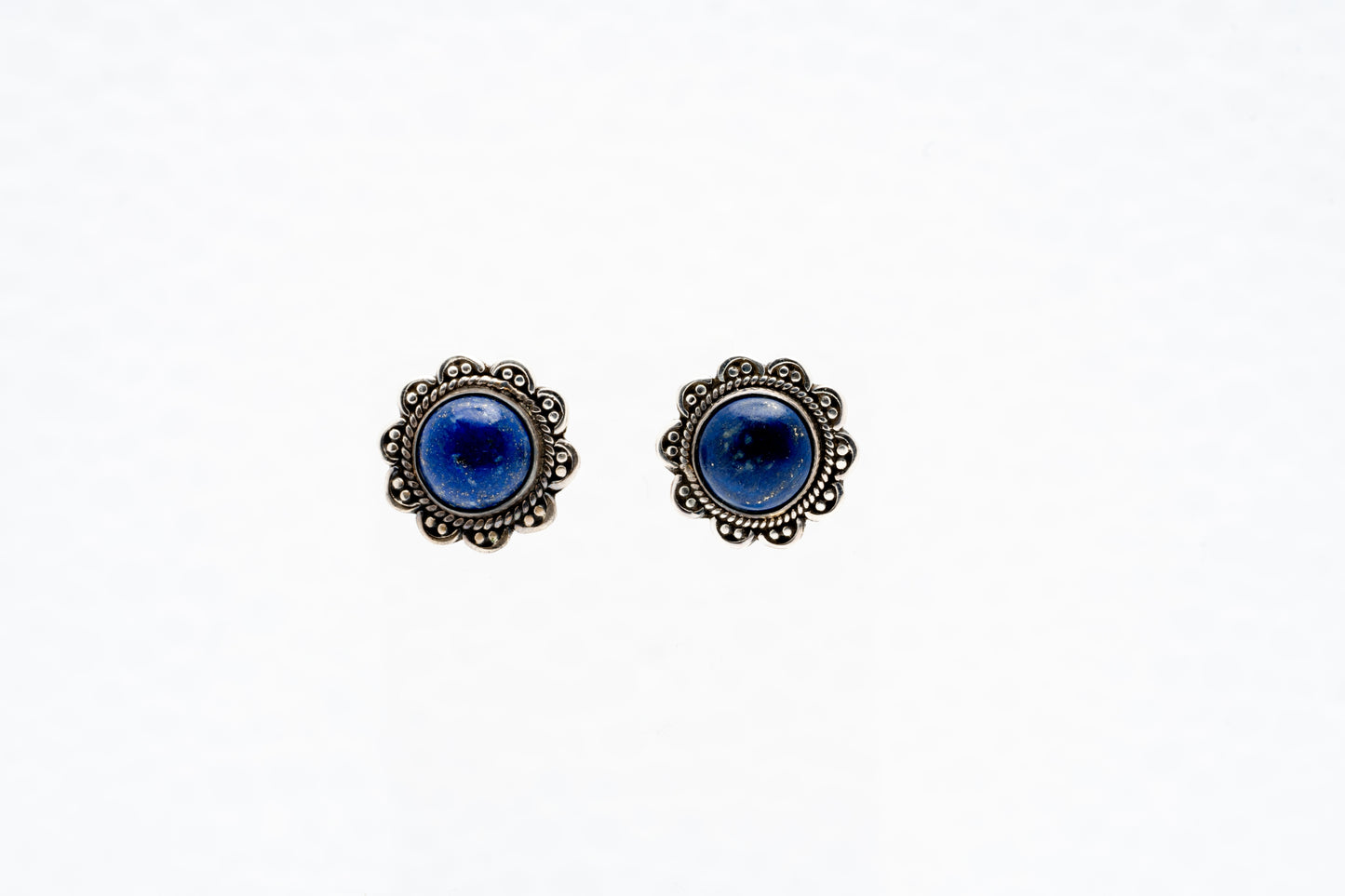 Blue stone stud